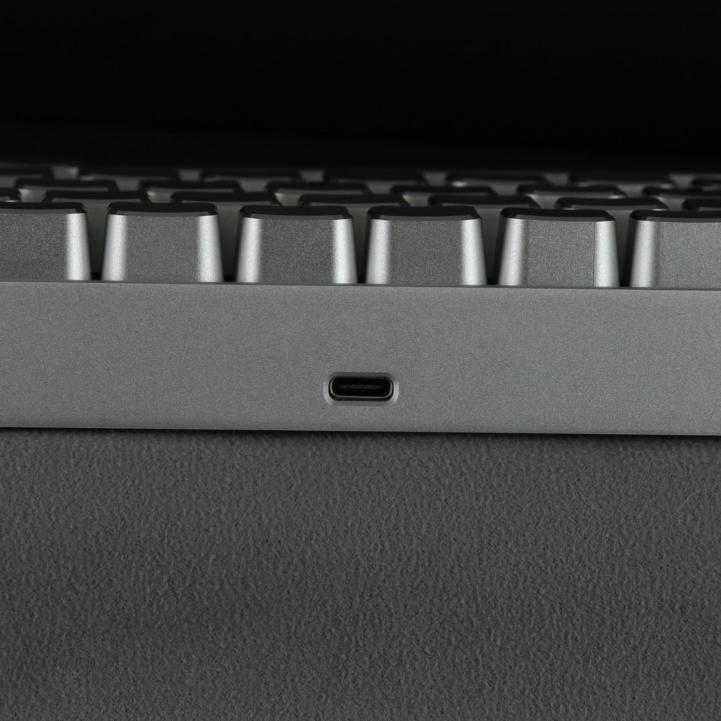 ESSENSE Collection - 65% Aluminum Keyboard